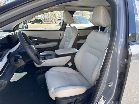 Certified 2024 Nissan Ariya AWD image 17