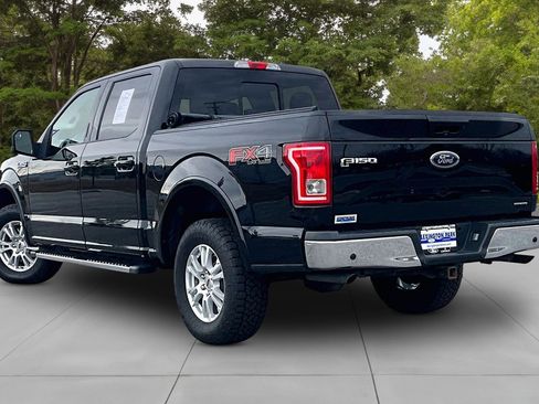 Used 2016 Ford F150 Lariat w/ Trailer Tow Package image 4