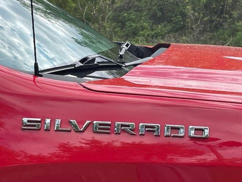 Certified 2023 Chevrolet Silverado 1500 LT AWD/4WD image 10