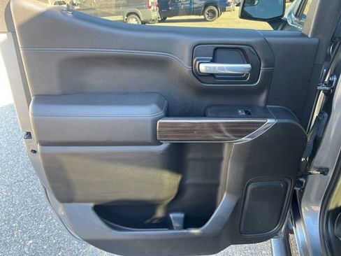 Used 2021 Chevrolet Silverado 1500 RST w/ Z71 Off-Road Package image 19