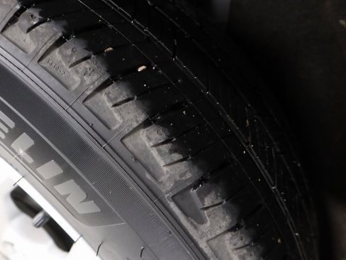 Certified 2023 Ford Escape Active image 19