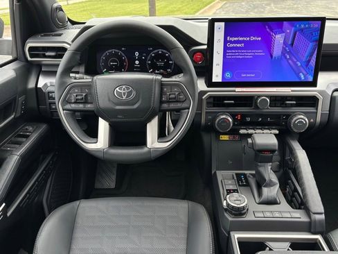 New 2026 Toyota 4Runner TRD Off-Road Premium AWD/4WD image 5
