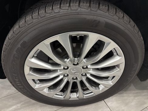 Used 2017 INFINITI QX80 4WD w/ Deluxe Technology Package image 56