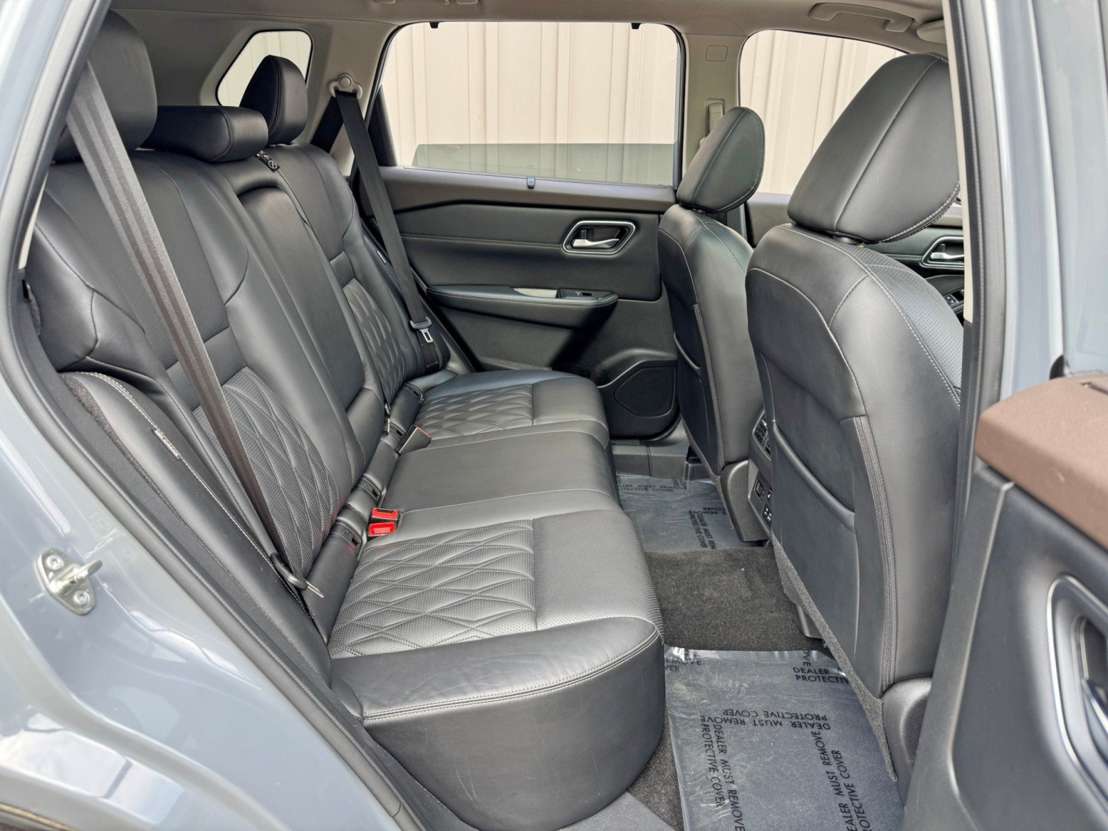 Used 2021 Nissan Rogue Platinum FWD image 34