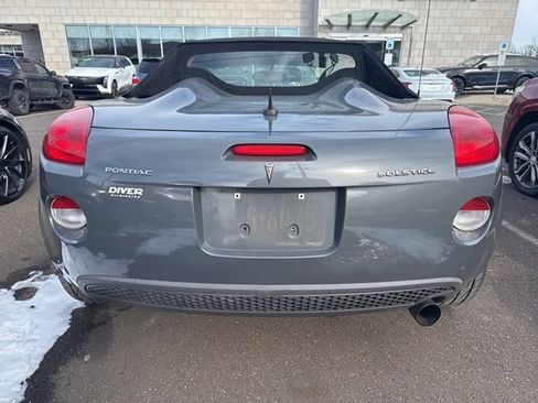 Used 2008 Pontiac Solstice Convertible w/ Premium Package image 3