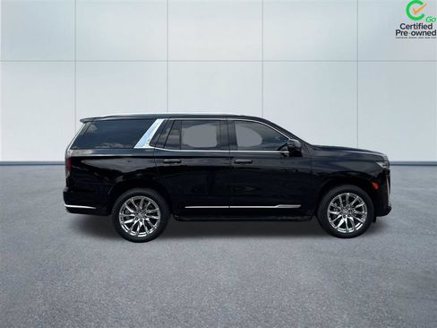 Used 2023 Cadillac Escalade Premium Luxury w/ LPO, Radiant Package AWD/4WD image 8