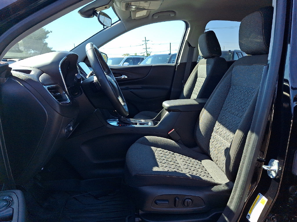 Certified 2024 Chevrolet Equinox LT FWD image 17