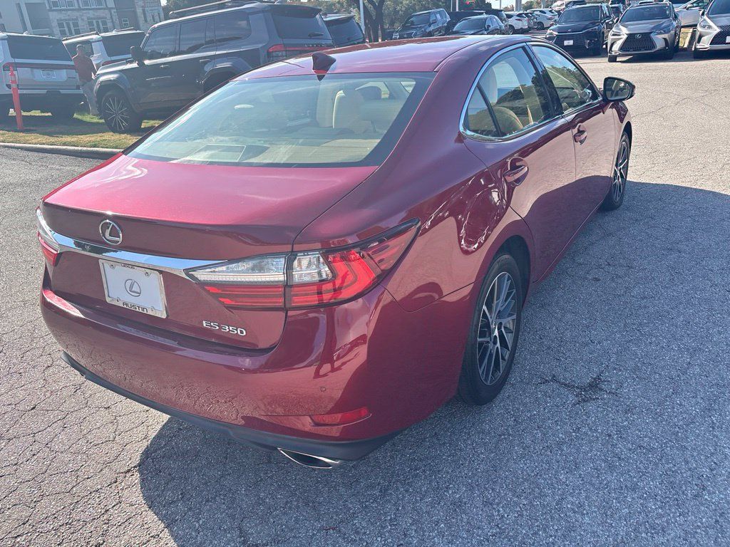 Used 2016 Lexus ES 350 w/ Luxury Package w/Wood Trim FWD image 5