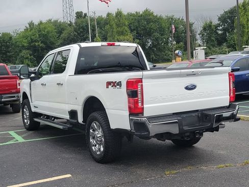 Certified 2025 Ford F250 Lariat w/ Chrome Package AWD/4WD image 3
