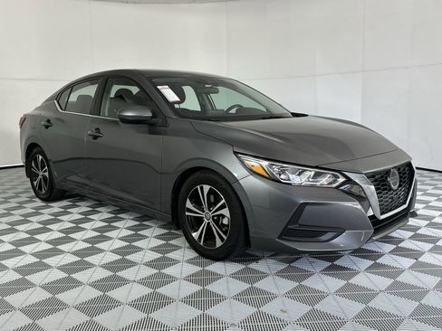 Certified 2021 Nissan Sentra SV w/ Trunk Package image 2