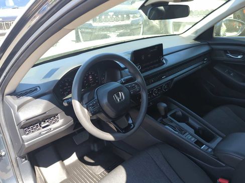 Used 2024 Honda Accord EX image 12