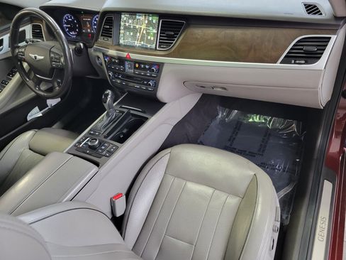 Used 2015 Hyundai Genesis 3.8 w/ Option Group 04 image 18