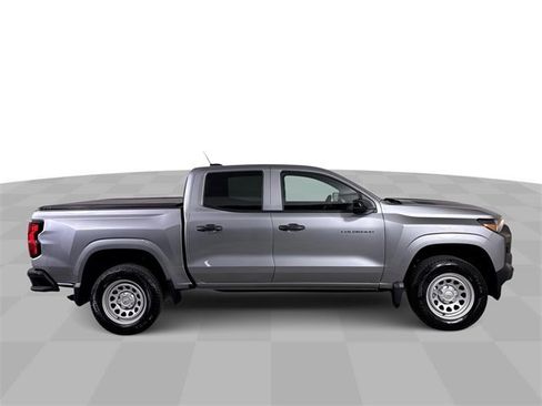 Used 2024 Chevrolet Colorado W/T w/ WT Convenience Package II image 9