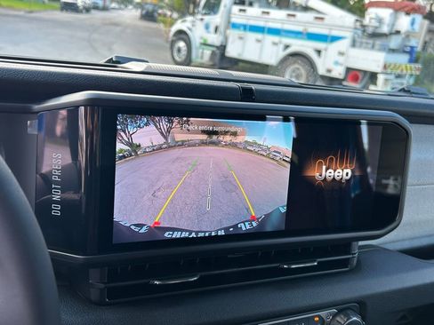 New 2026 Jeep Wrangler Unlimited Sport image 19