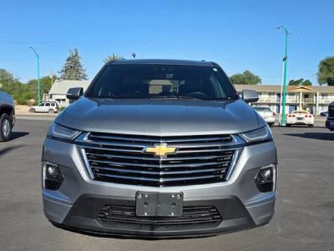 Used 2023 Chevrolet Traverse Premier AWD/4WD image 4