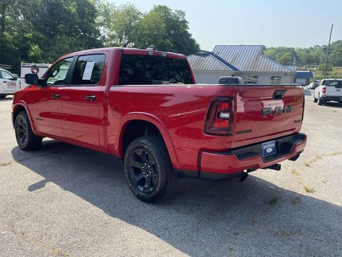 Used 2025 RAM 1500 Big Horn AWD/4WD image 8