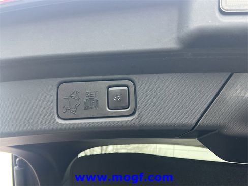 Certified 2023 Ford Mustang Mach-E Premium image 25