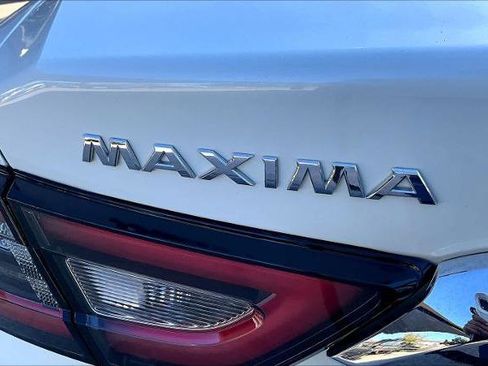 Certified 2023 Nissan Maxima SV w/ Floor Mat Group image 9