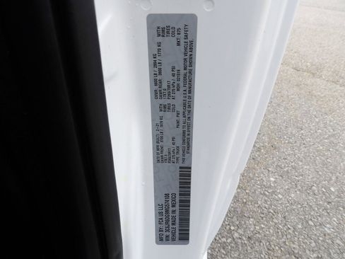 Used 2021 RAM 1500 Tradesman w/ Chrome Appearance Group image 43