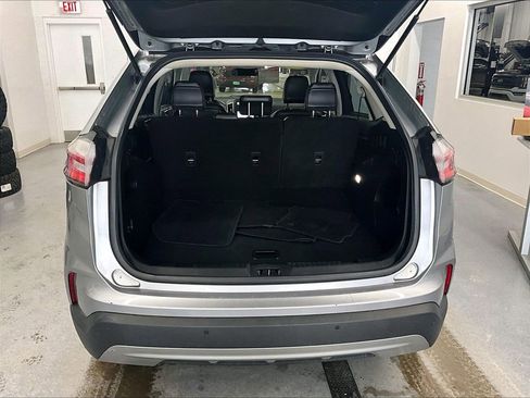 Used 2023 Ford Edge SEL image 34