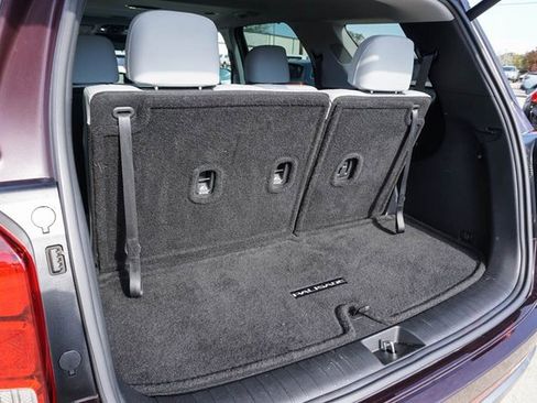 Used 2024 Hyundai Palisade SEL w/ Premium Package image 11