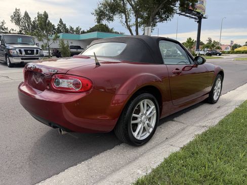 Used 2012 MAZDA MX-5 Miata Sport w/ Convenience Pkg RWD image 6