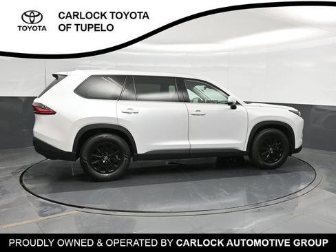 Used 2025 Toyota Grand Highlander FWD image 4