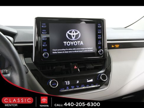 Used 2020 Toyota Corolla LE image 9