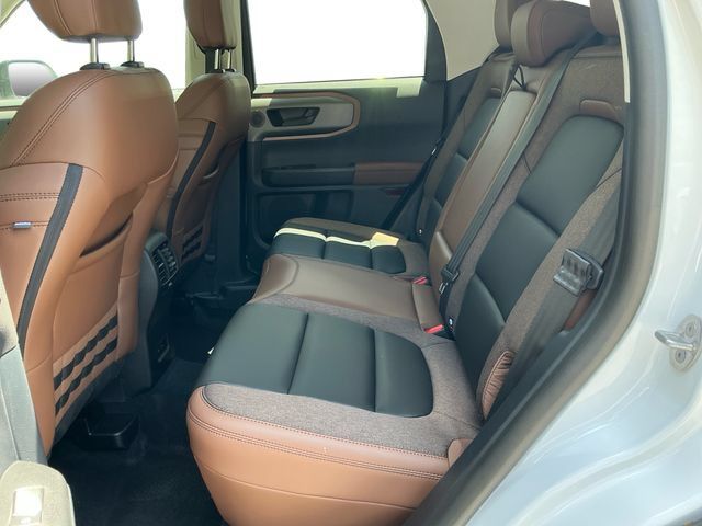 Used 2026 Ford Bronco Sport Outer Banks w/ Outer Banks Tech Package+ AWD/4WD image 16