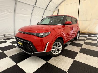 Used 2023 Kia Soul LX w/ LX Technology Package