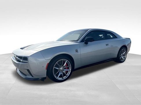 Used 2024 Dodge Charger Daytona Scat Pack w/ Plus Group AWD/4WD image 9