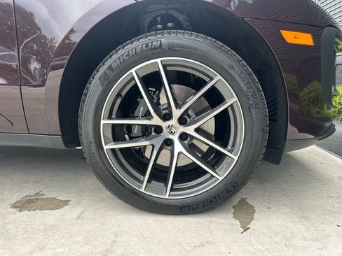 Certified 2026 Porsche Macan S image 42