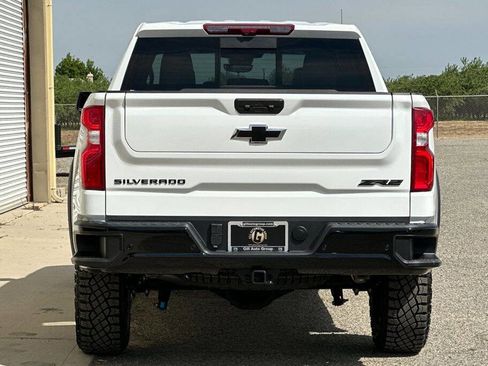 New 2026 Chevrolet Silverado 1500 ZR2 image 5