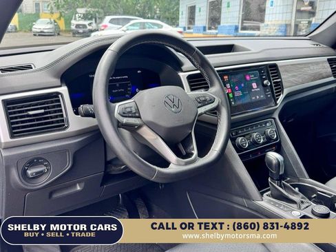 Used 2022 Volkswagen Atlas Cross Sport SE AWD/4WD image 9