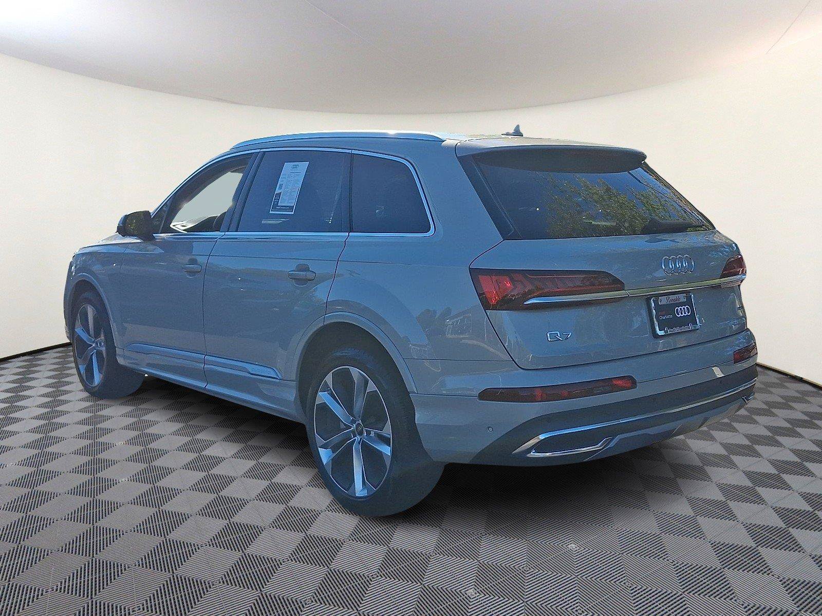 Used 2023 Audi Q7 3.0T Premium Plus w/ Premium Plus Package AWD/4WD image 4