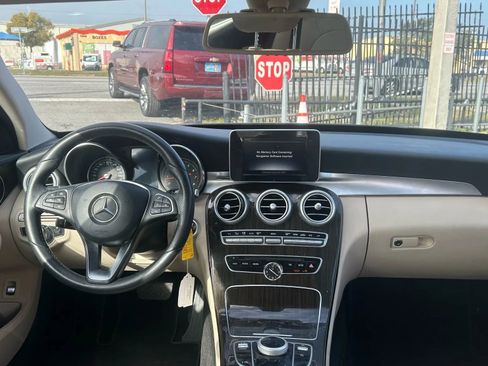 Used 2017 Mercedes-Benz C 300 Sedan image 14