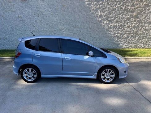 Used 2010 Honda Fit Sport image 17