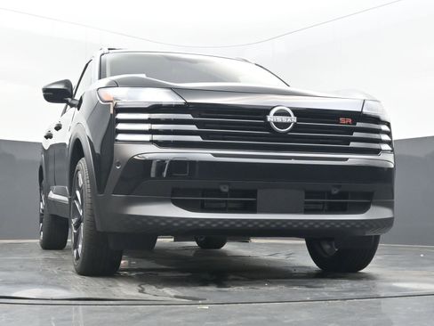 New 2026 Nissan Kicks SR image 21