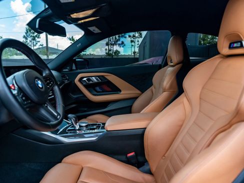 Used 2023 BMW M2 w/ Lighting Package RWD image 40