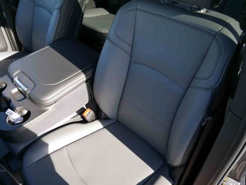 New 2026 RAM 3500 Tradesman w/ Chrome Appearance Group image 32