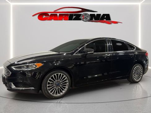 Used 2018 Ford Fusion SE w/ Fusion SE Technology Package image 4