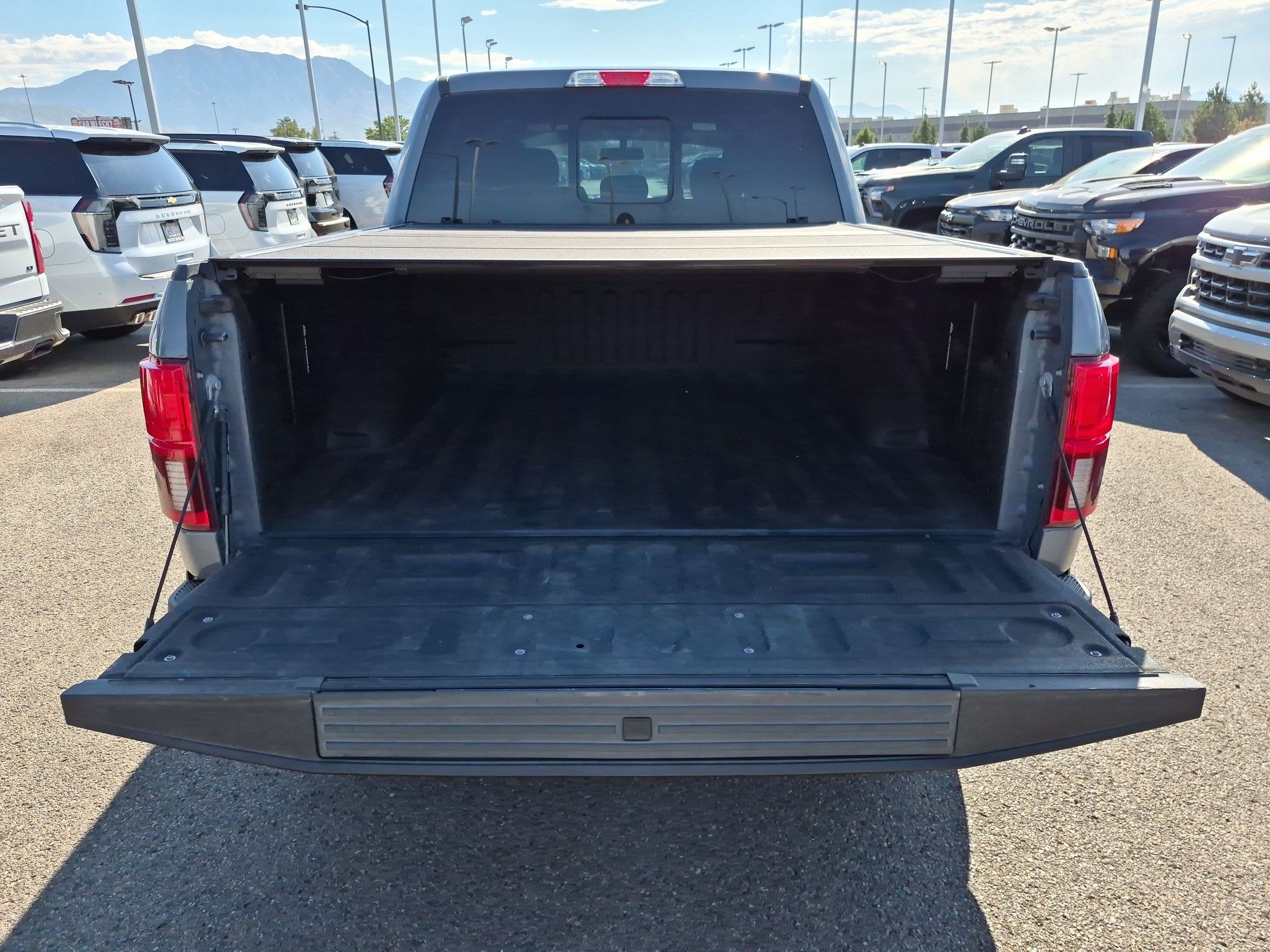 Used 2020 Ford F150 XLT w/ Equipment Group 302A Luxury AWD/4WD image 28