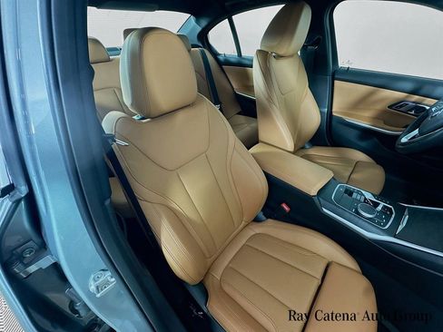 Used 2023 BMW 330i xDrive Sedan w/ Premium Package AWD/4WD image 29