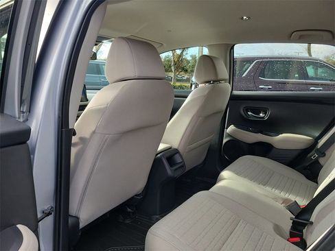 Certified 2026 Honda HR-V LX image 13