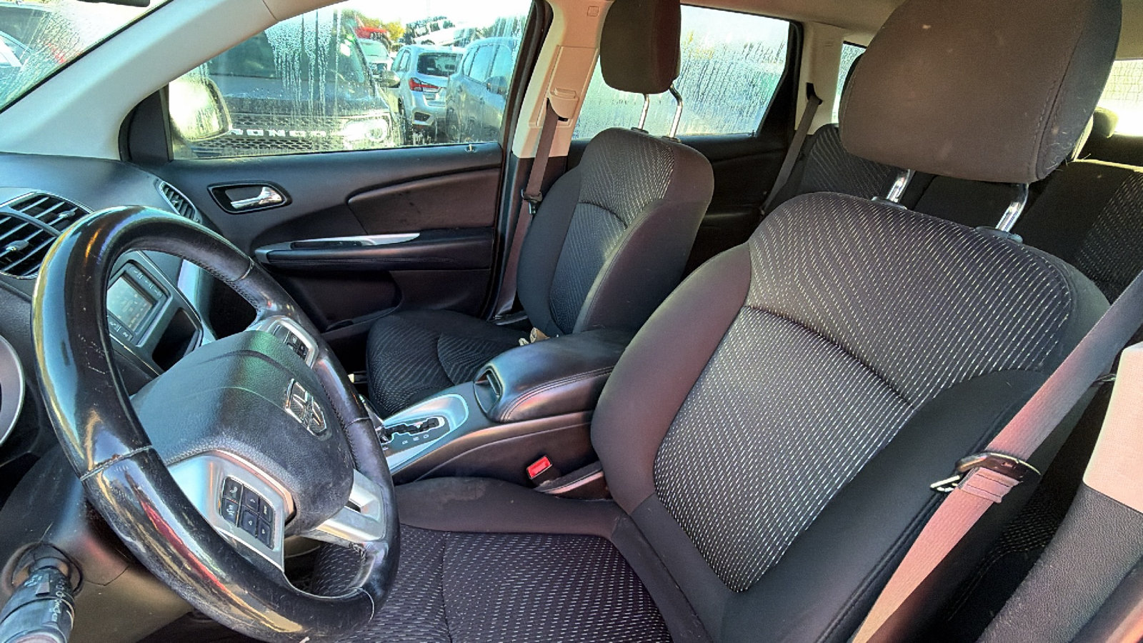 Used 2019 Dodge Journey SE w/ Connectivity Group FWD image 17