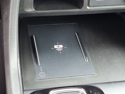 Certified 2023 Honda Pilot Touring image 26