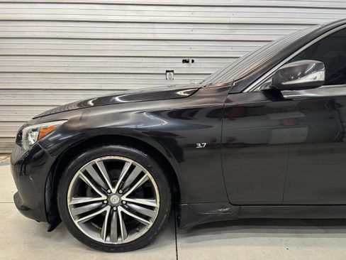 Used 2015 INFINITI Q50 Premium AWD/4WD image 4