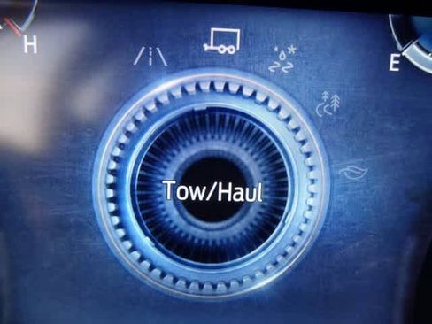 Used 2023 Ford Expedition XLT image 42