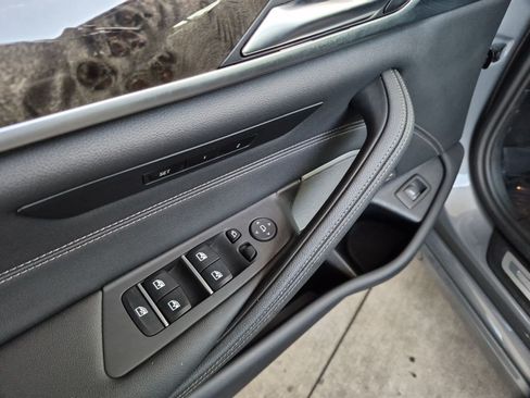 Certified 2023 BMW 530i w/ Premium Package RWD image 15