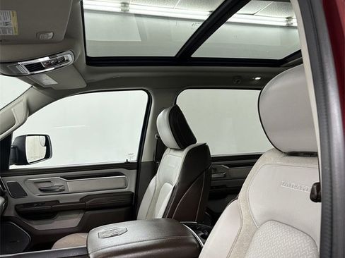 Used 2025 RAM 1500 Laramie image 13